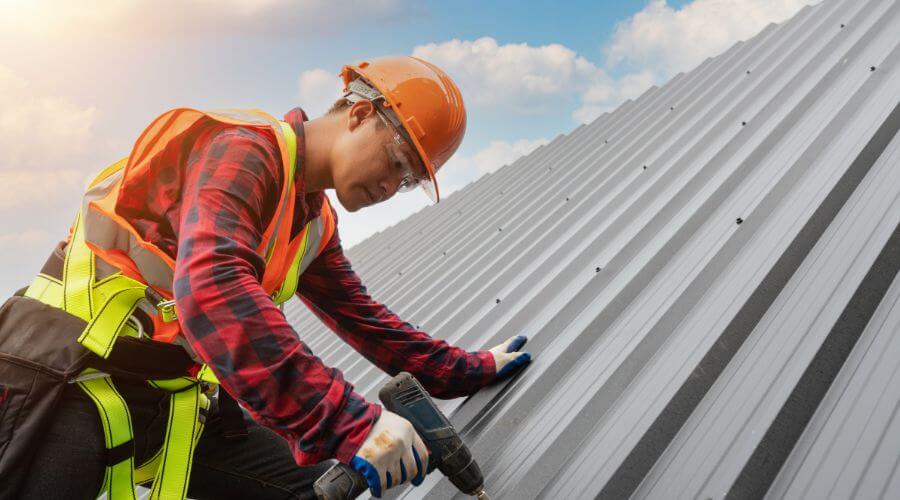 Expert new roof installation services in Coffee Creek, MT
